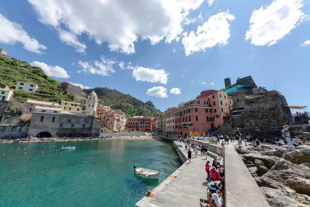 Joivy Lovely Apt For 2, With Terrace And Lovely View Apartment Vernazza Bagian luar foto